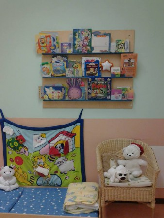 STANZA DELLA NANNA: piccolo angolo morbido e di lettura